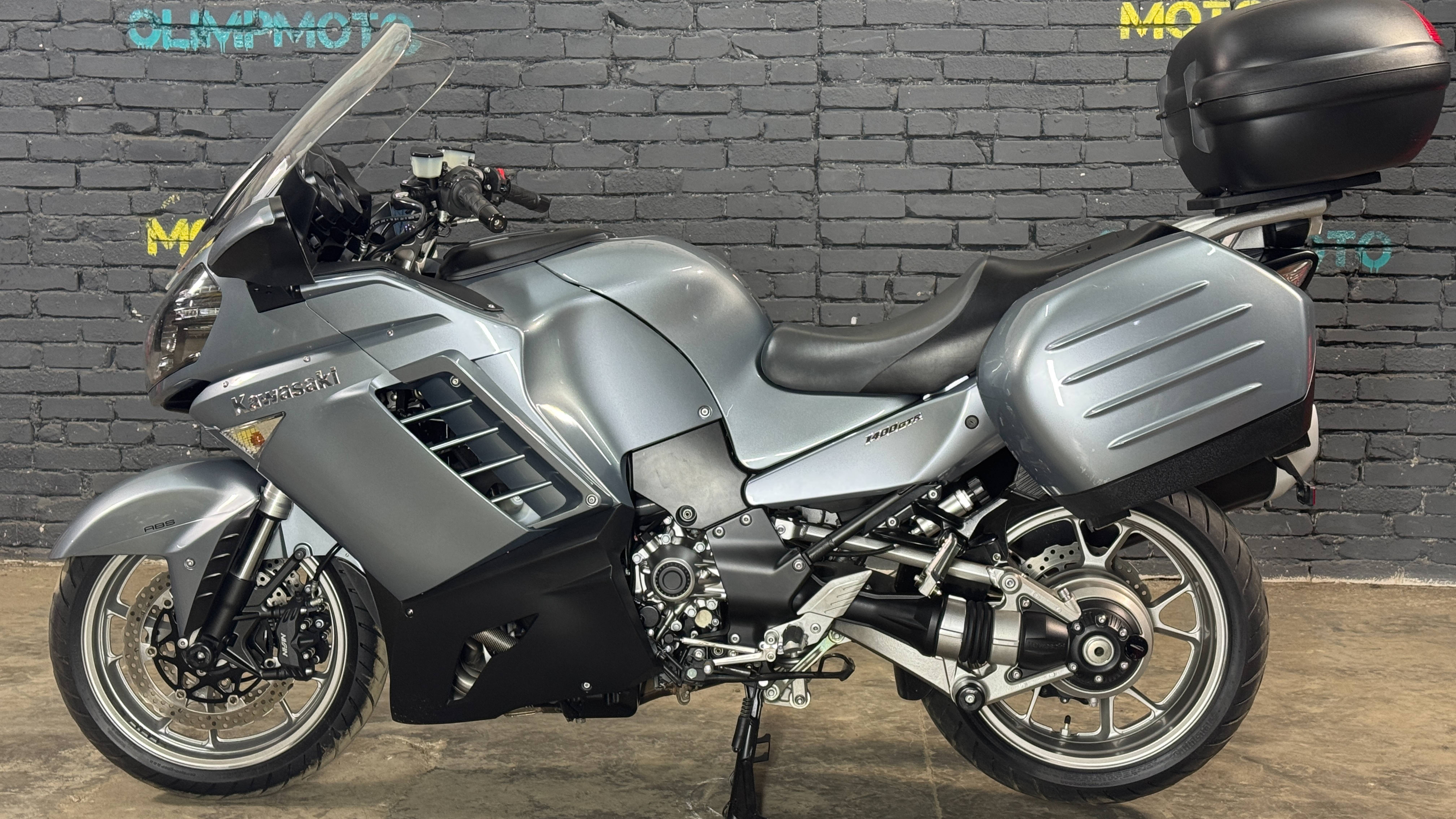 Kawasaki GTR1400