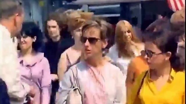 Лондон  в 70-тые выглядел  так.