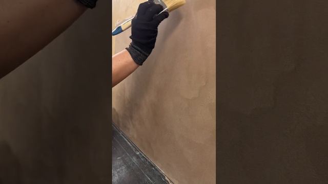 Мягкая замша из Setoso opaco с помощью валика и кисти