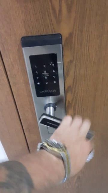 установка умного замка15.20.00