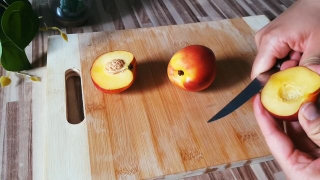 Se hai 1uovo e 2 pesche !! fai questa deliziosa ricetta facili e veloci con pochi ingredienti dolce