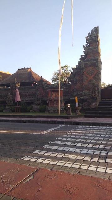 Batuan Temple Gianyar Bali