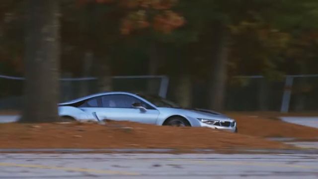 BMW i8 Roadster - Interior and Exterior