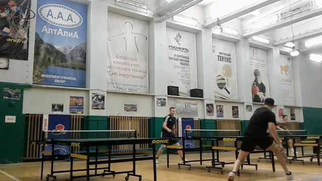 Медленный топ спин по срезке.