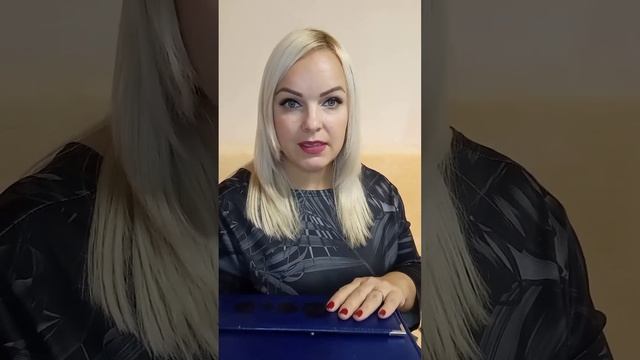 Папка с пробниками Essens