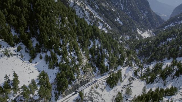 Непревзойденное Визуальное Великолепие, Раскрывающее Завораживающую Мощь 8K Hdr С Частотой 60 Кадров