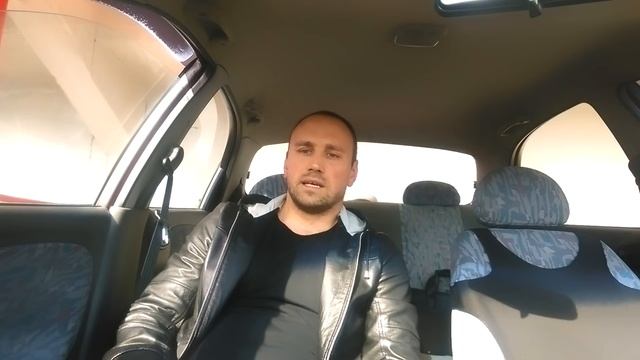 История водителя.Шеф требует 2500 евро. Нарушение правил труда и отдыха на бусах.