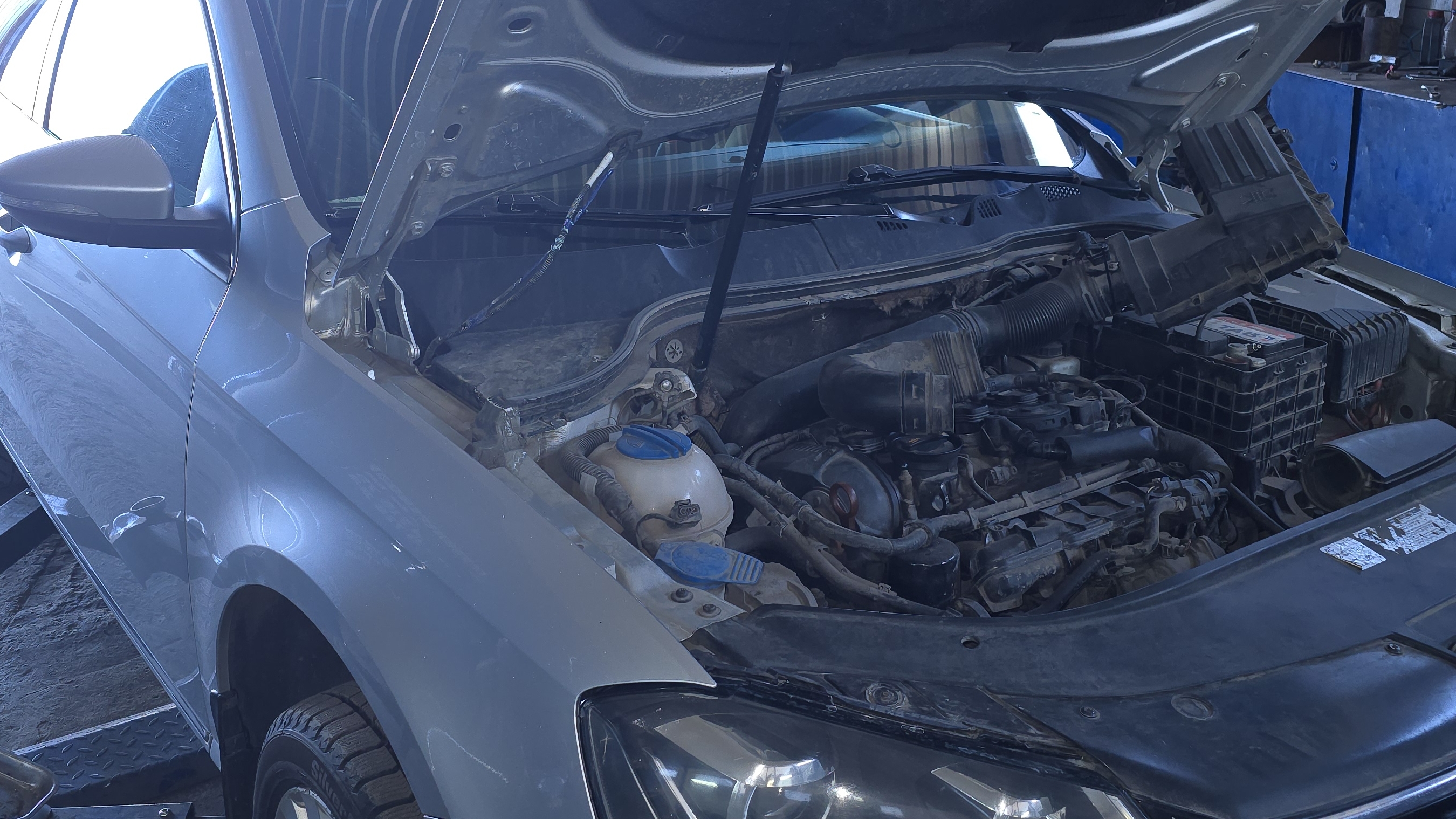 Volkswagen Passat B7 расположение номера двигателя #automobile #ремонт #mechanic #top10 #volkswagen