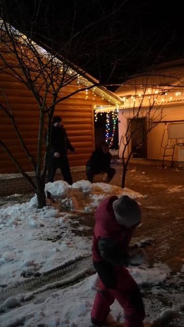 ТО САМОЕ чувство из детства  #семья #новыйгод #праздники #снег