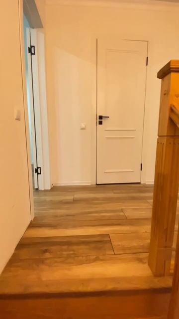 Таунхаус столбище