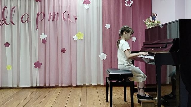 Ан. Александров Полька, исп. Стужук Анна