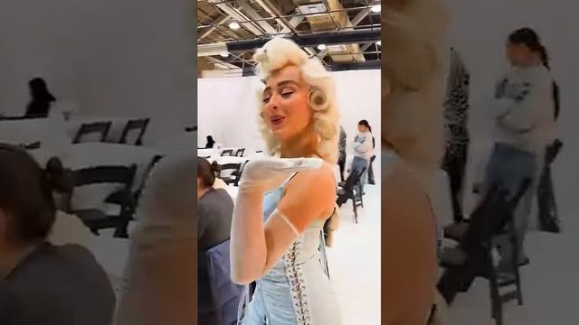 1000001713.mp4