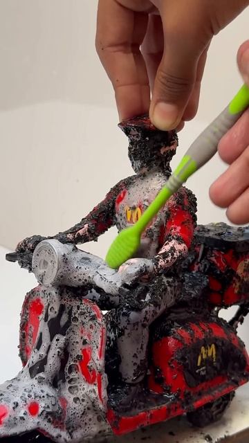 Cleaning DIRTIEST delivery boy in Russian, Russia🇷🇺🧽 #shorts 