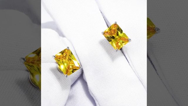 Серьги-пусеты крупные из серебра с желтыми багетными фианитами