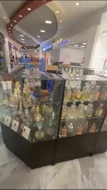 Торговый остров для парфюма