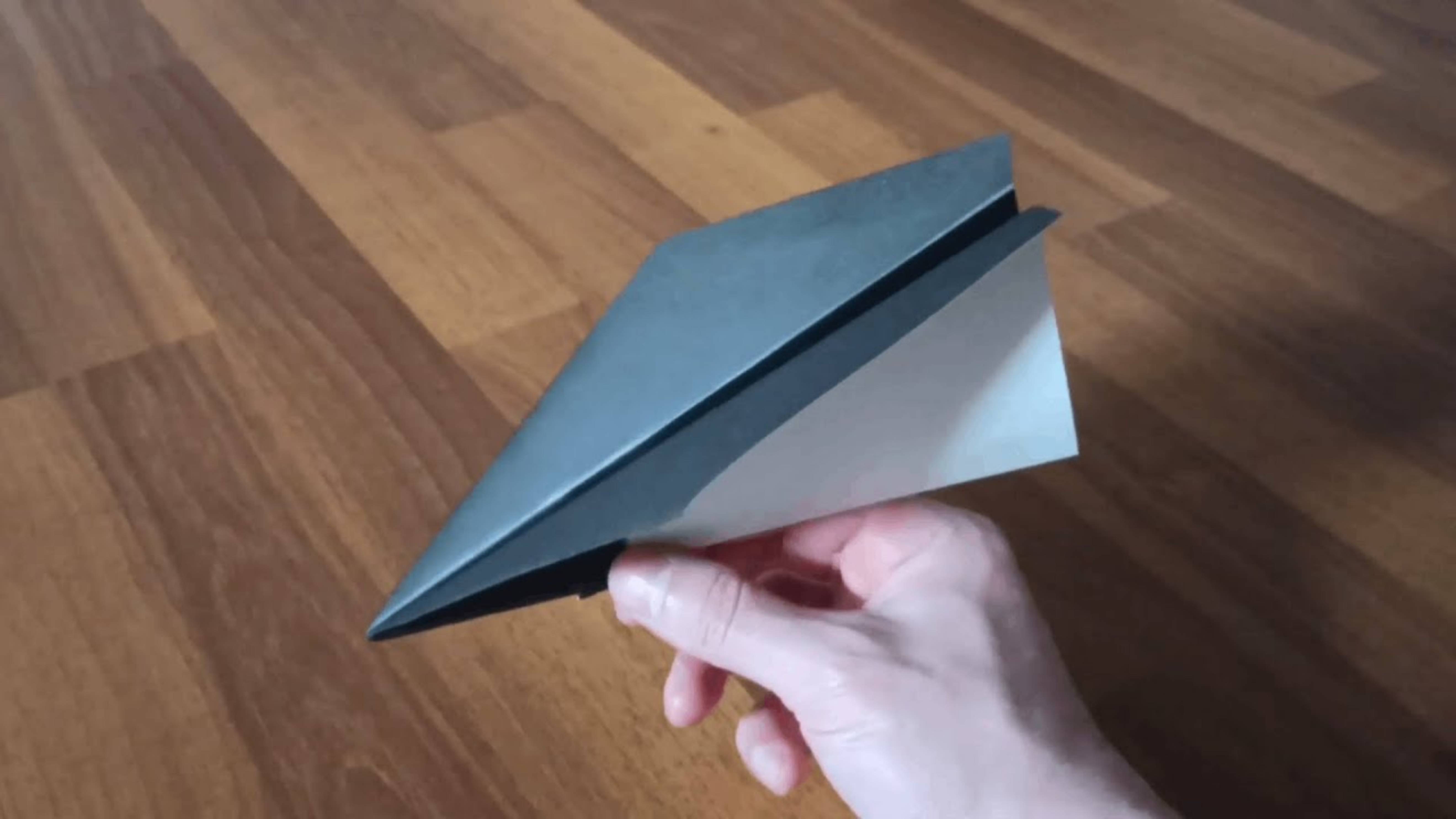 Как сделать самолет из бумаги и это легко - Поделки из бумаги