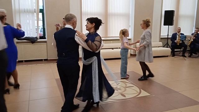 VID_20250307_180023 ,,Все цветы 💐🌺,, от Андрея Кунцевича