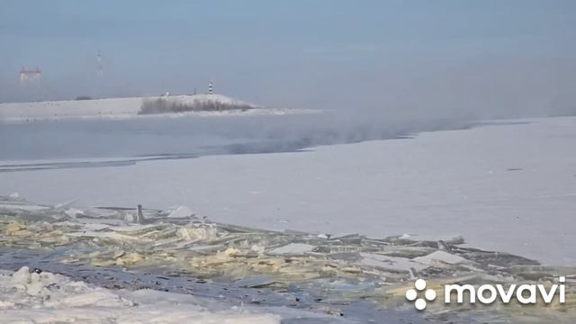 весна пришла, Волга пошла.