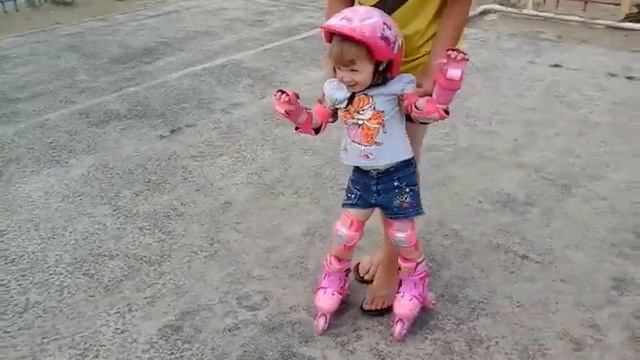 ролики для девочек !!!