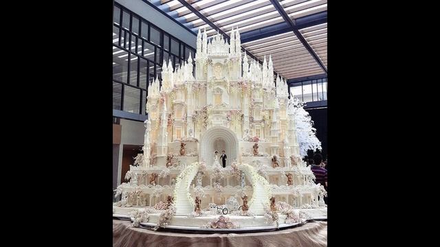 Ослепительно высокое искусство кондитеров.