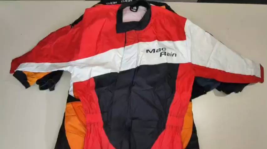 Лот 2363 Мото одежда Германия цена 1420 ркг вес 19,5кг