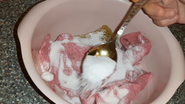 Кухонные тряпочки больше не покупаем, служат годами, маленькая хитрость за копейки, и они как новые