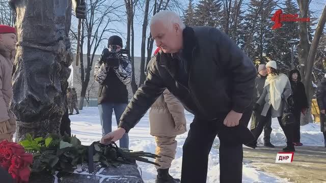 Военкор «Первого Ярославского» побывала на памятных мероприятиях в честь освобождения Дебальцево