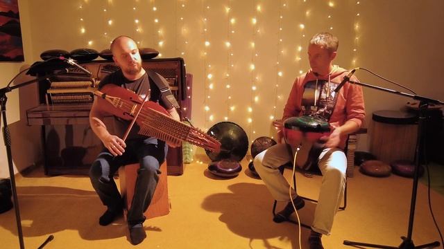 Игра на глюкофоне Woody и Никельхарпе  / playing on Nyckelharpa and Woody Drum, steel tongue drum