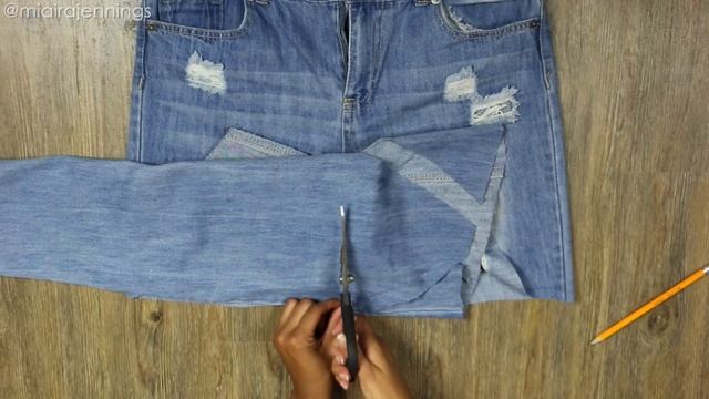 DIY Denim Cut-Off Skirt (NO SEWING)