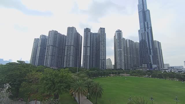 Что посмотреть в Хошимине - башня Landmark 81 и парк Vinhomes