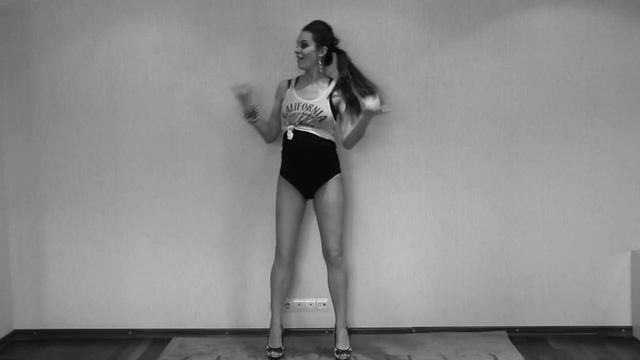 Dancing to Beyonce Single Ladies 8 months pregnant