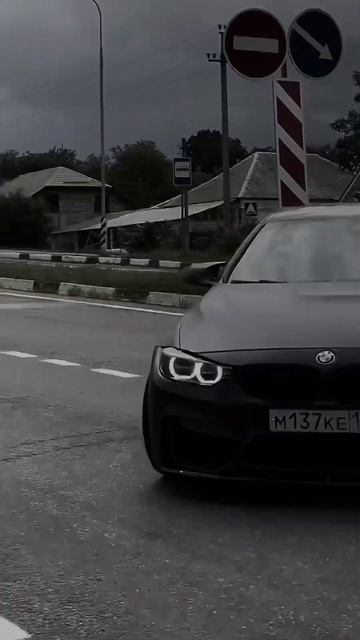 Круто поверните налево😎😁 #bmw #m4 #mpower #drift #бмв #м4 #дрифт