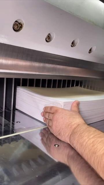 Автоматическая резка полиграфии #Полиграфия#Упаковка#Вывески#Сувениры#Флаги