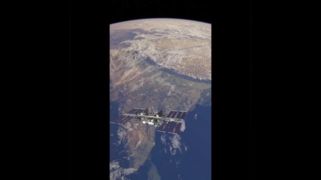 МКС на фоне Земли из космоса