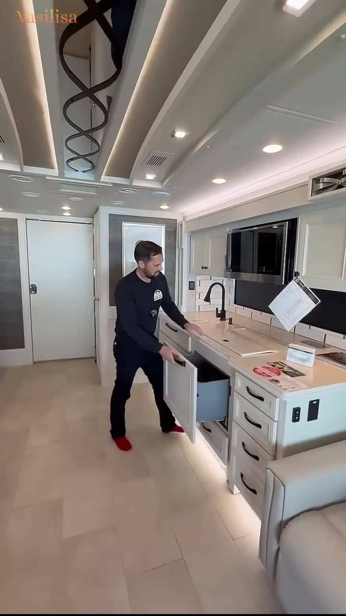 Дом на колëсах👍