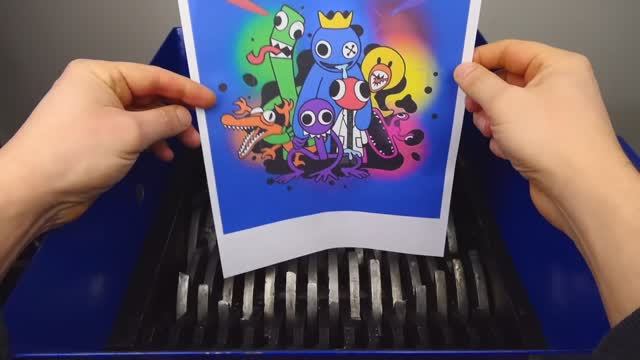 Shredding Stretch Rainbow Friends Characters!