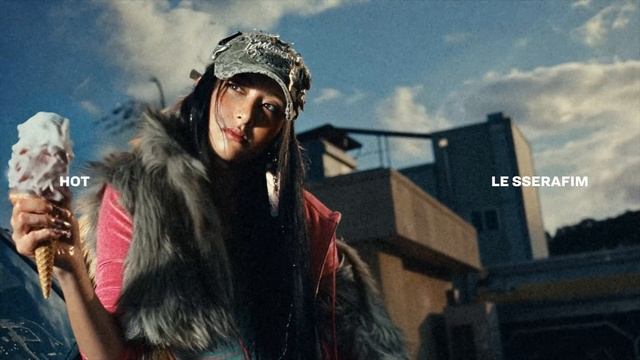 LE SSERAFIM 'HOT' Audio track