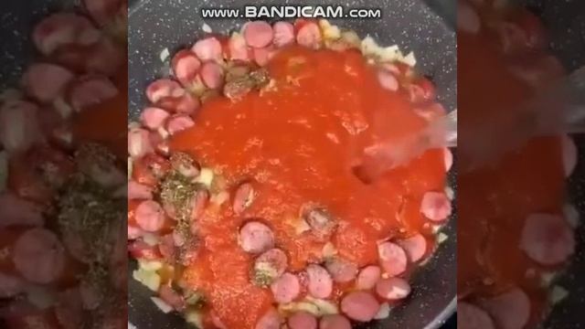 Вкусная паста с сосисками и макаронами