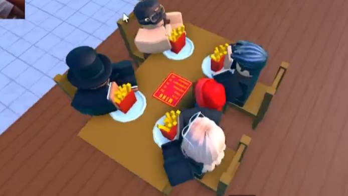 Работаю в кафе Роблокс