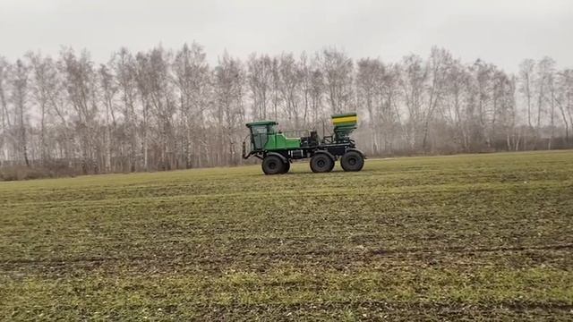 ОС-2500М2 на разбрасывании удобрений 😉