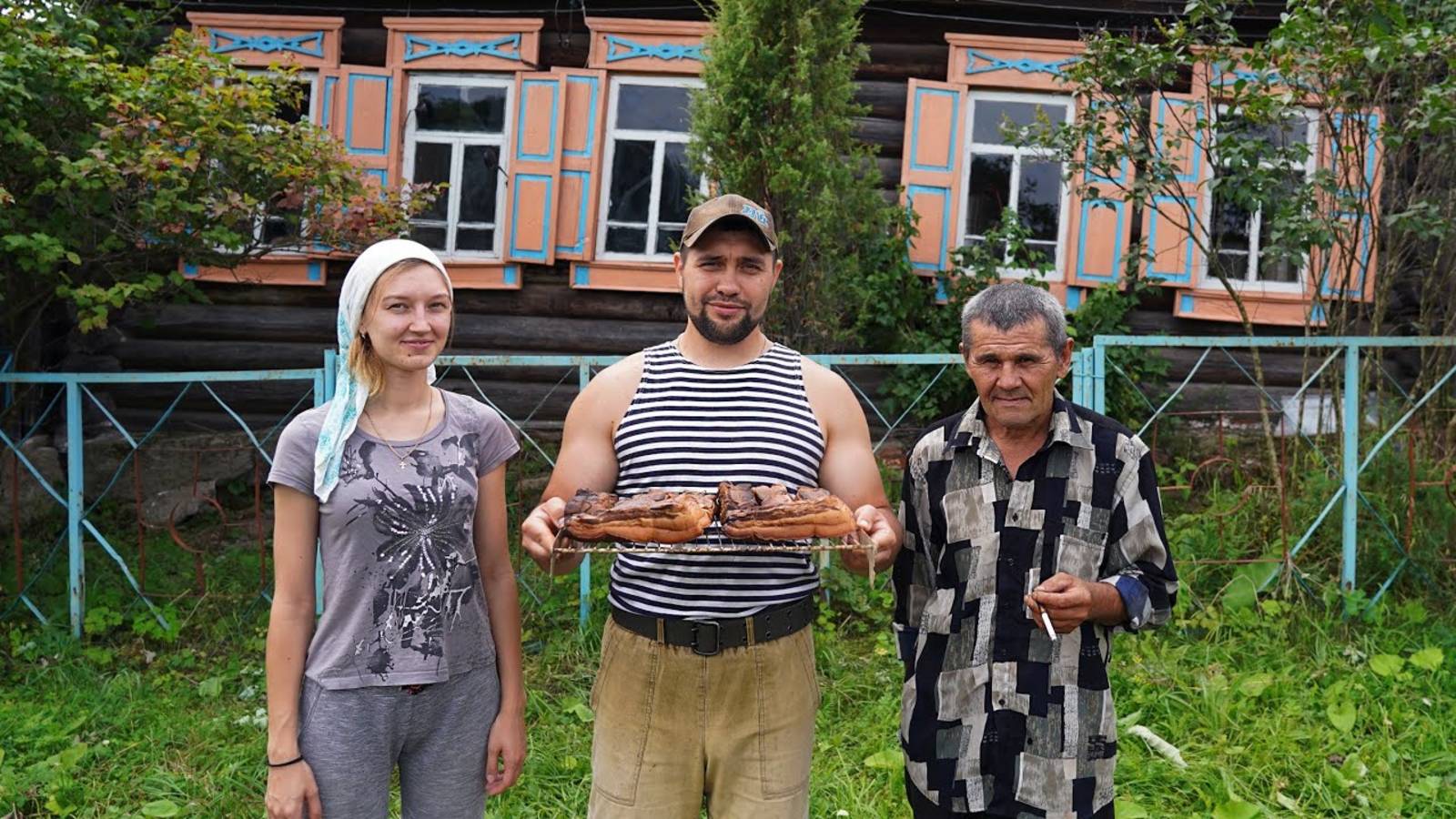 КУПИЛ 2 ДОМА В ДЕРЕВНЕ ｜ ВСЕ ПОШЛО НЕ ПО ПЛАНУ ｜ ИЗБА ПРЕОБРАЗИЛАСЬ ｜ ЗВЕРЬ ПРИШЁЛ НА ЗАПАХ САЛА