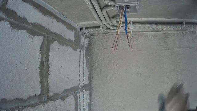 Соединение в распаячных коробках.