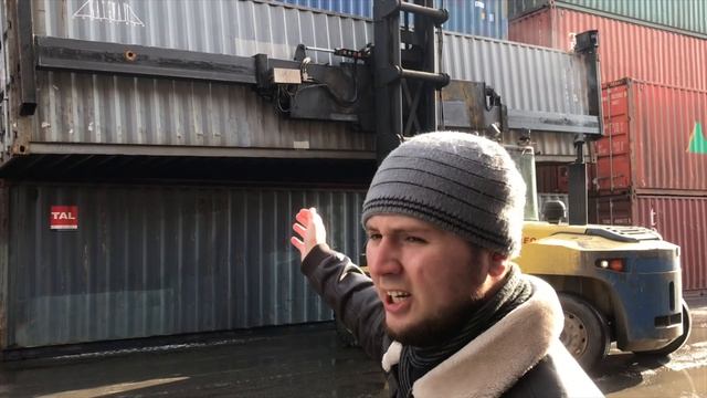 Покупка контейнера на терминале Ejp2ZBbiohw 3840x2160