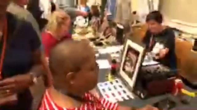 LIVE at the DC Pen Show!