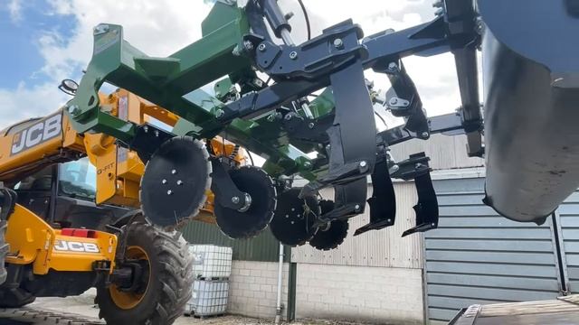 AGRIWELD Quickshift on JCB 536