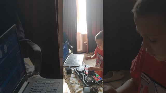 1000120319.mp4
