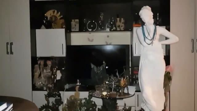 КОМУ Я МЕШАЮ И ПОЧЕМУ ((ВЕДЬМИНА ИЗБА ▶️ ИНГА ХОСРОЕВА)) (2017)