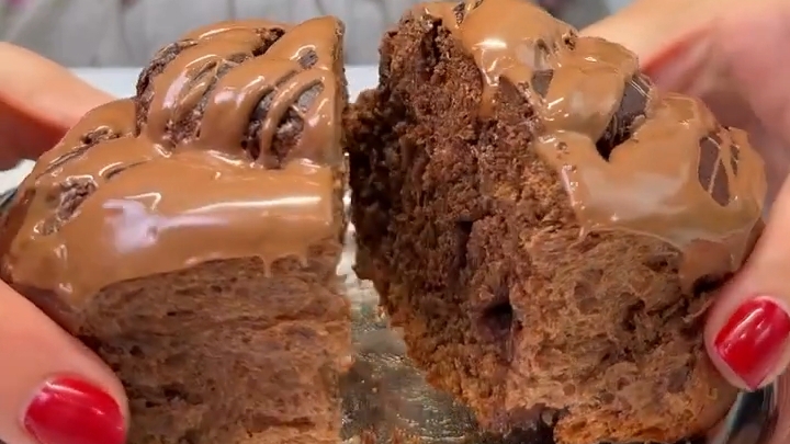 Шоколадные КУЛИЧИ...🥐🍫😋 Рецепт в описании ✍️