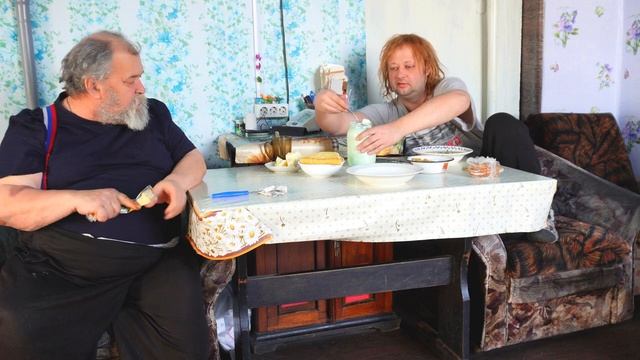 Сын помолодел на 20 лет Деревня Добрый семейный канал о жизни в деревне ПОДВАЛ ИЛЬИЧА зимний кот