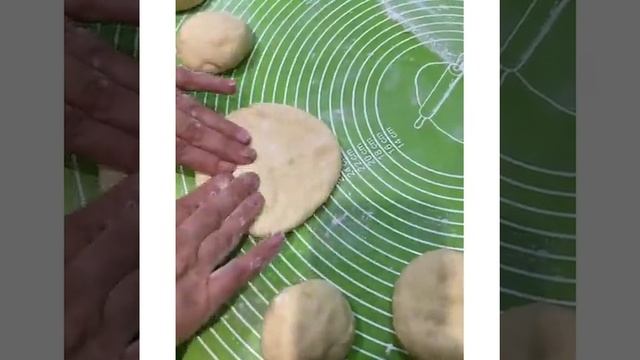 БУЛОЧКИ "БАНТИКИ"